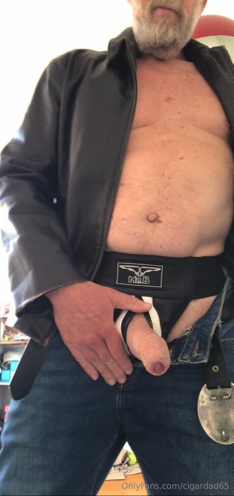 Cigardad65