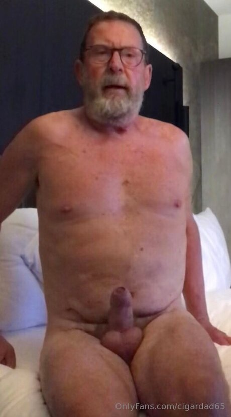Cigardad65