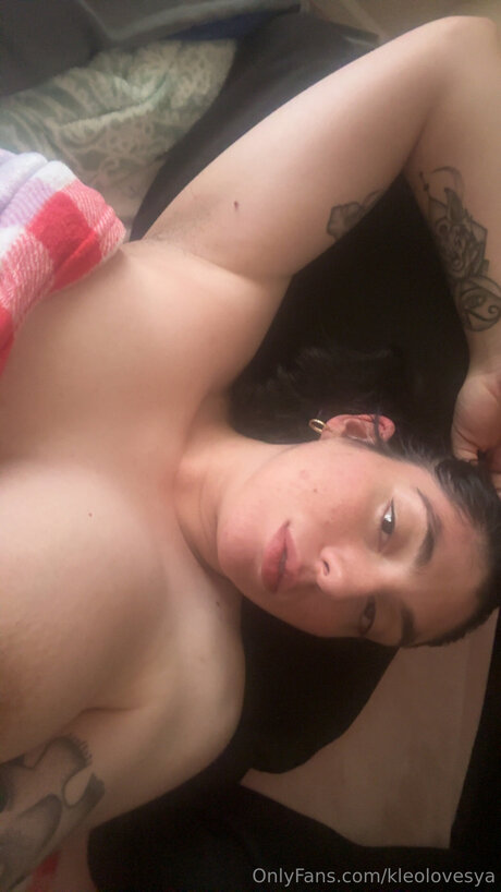 Photo nue de fuite OnlyFans de Kleolovesya
