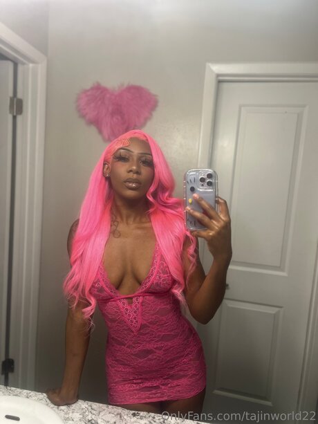 Photo nue de fuite OnlyFans de Tajinworld22