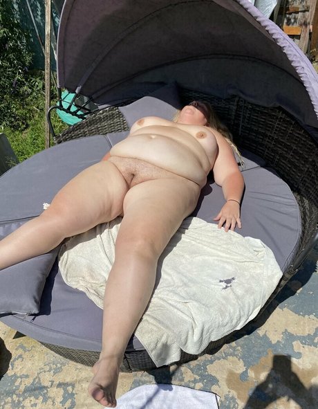 Photo nue de fuite OnlyFans de Adelesexyuk
