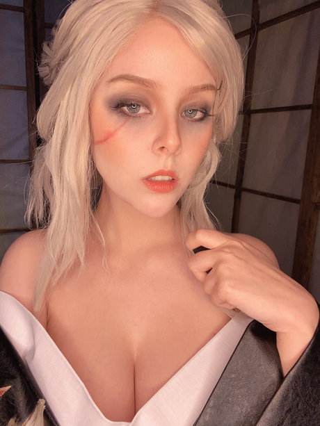 Helly Valentine