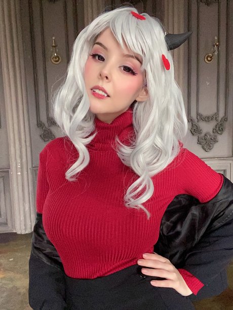 Helly Valentine
