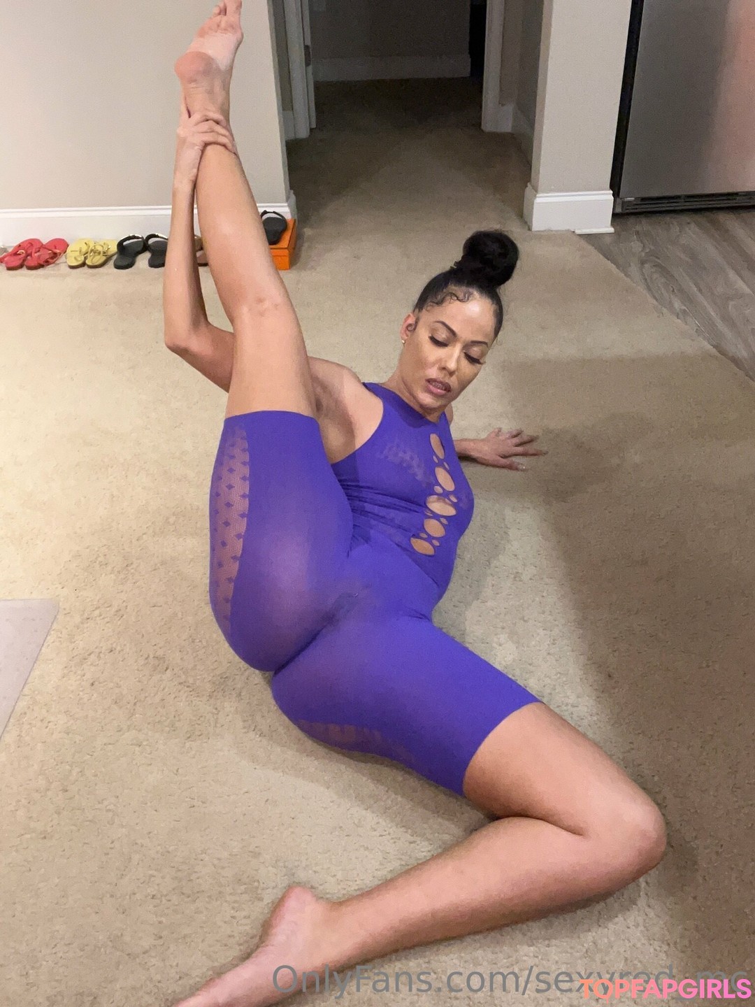 Photo nue de fuite OnlyFans de Sexy Red #193 Photo nue de fuite OnlyFans de Sexy Red #193
