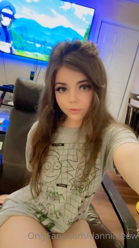 Danni Meow