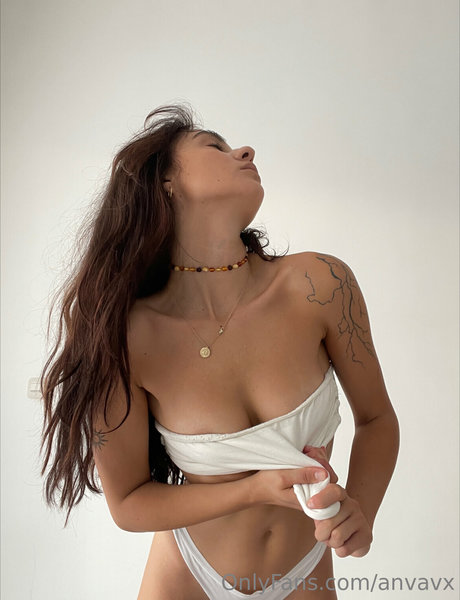 Photo nue de fuite OnlyFans de Ana Vavx