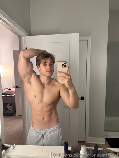 Aaronaesthetics