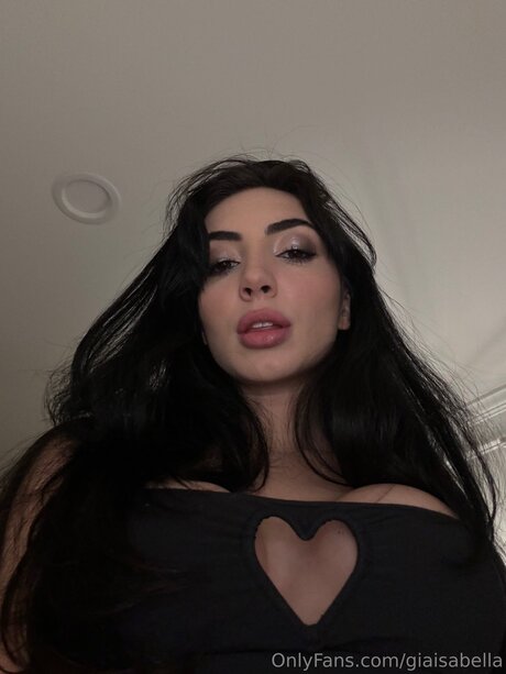Photo nue de fuite OnlyFans de Giaisabella