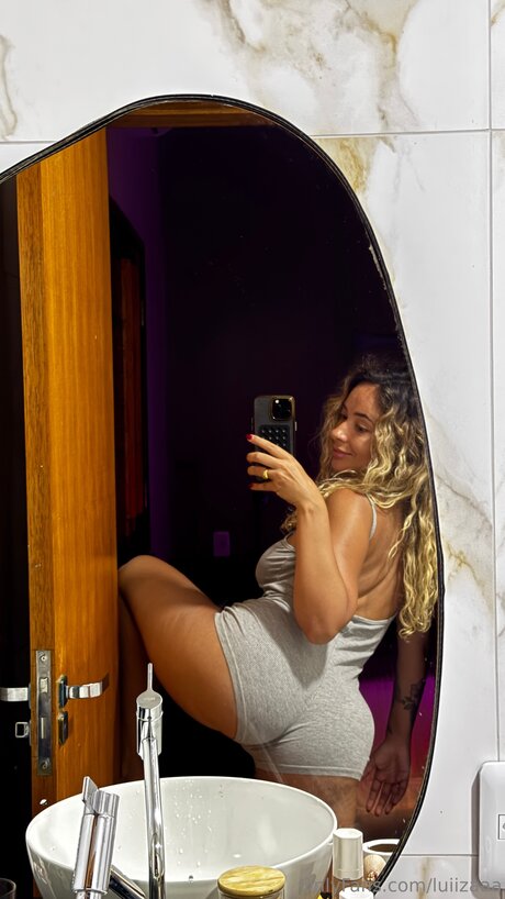 Photo nue de fuite OnlyFans de Luiizaaa