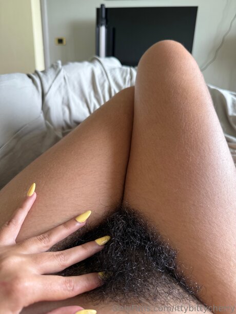 Photo nue de fuite OnlyFans de Ittybittycherry