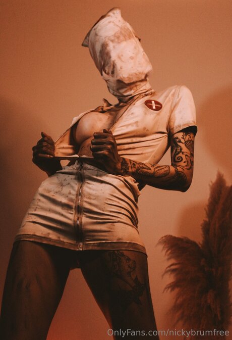 Photo nue de fuite OnlyFans de Nickybrumfree