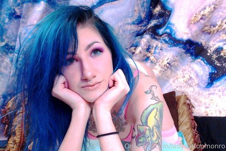 Photo nue de fuite OnlyFans de Cottontail Monroe
