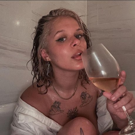Photo nue de fuite OnlyFans de Smartass