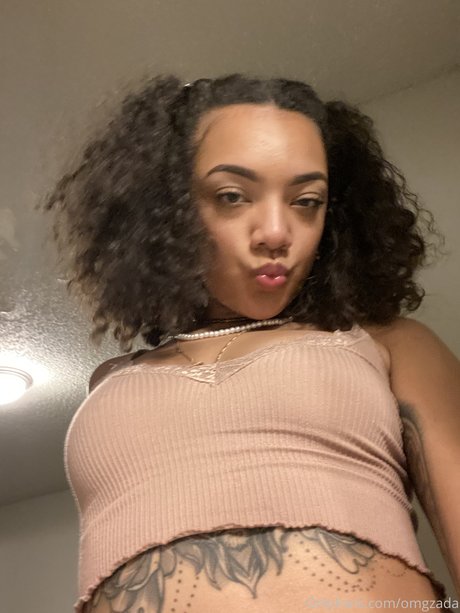 Photo nue de fuite OnlyFans de Zada Marquez