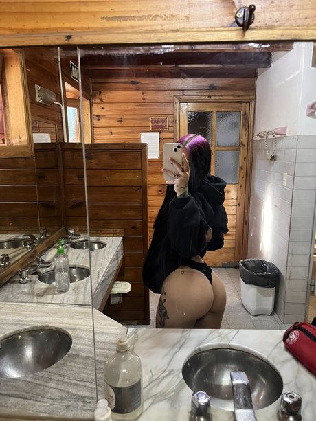 Photo nue de fuite OnlyFans de Agus Loureiro