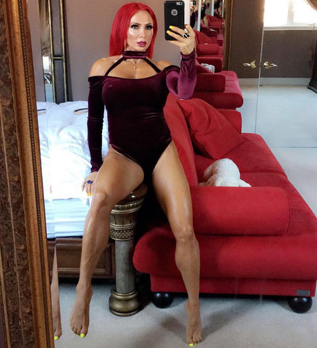 Corinaa_b