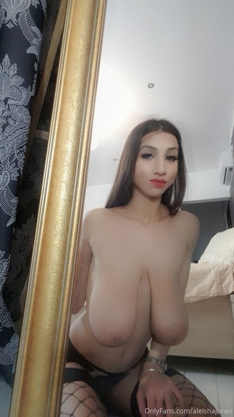 Photo nue de fuite OnlyFans de Aleisha Jones