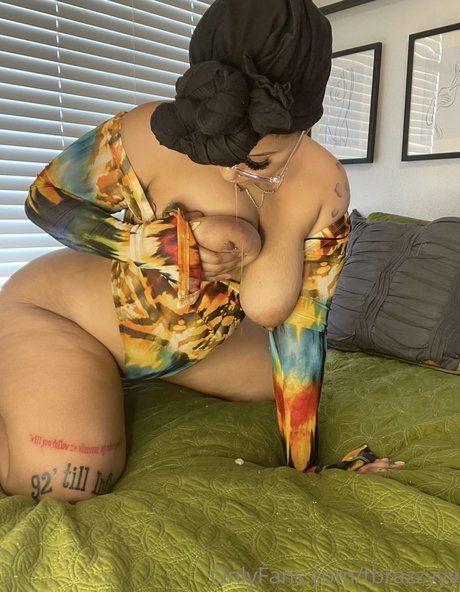 Photo nue de fuite OnlyFans de Tbrazzyyy