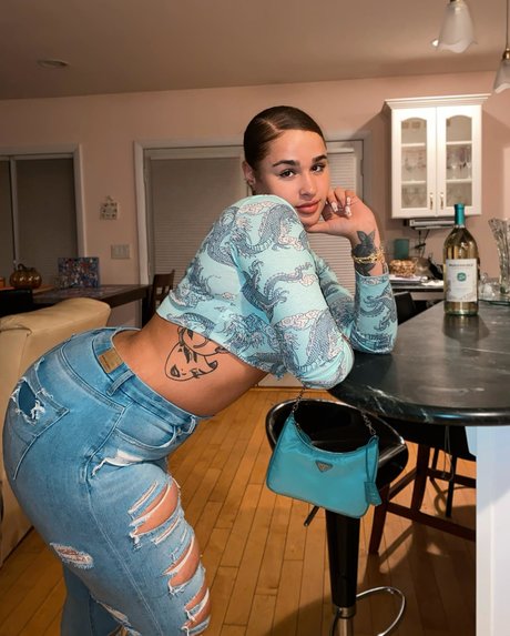 Photo nue de fuite OnlyFans de Janae Girard
