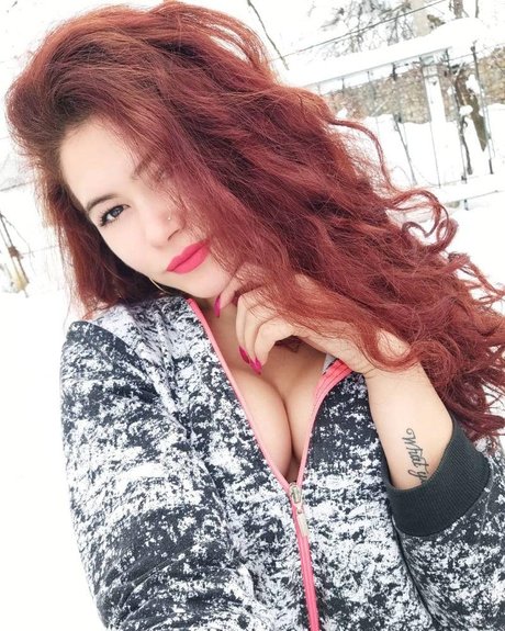 Photo nue de fuite OnlyFans de La Rossa Bea
