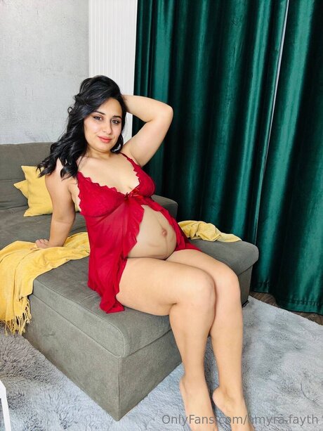 Photo nue de fuite OnlyFans de Amyra Fayth