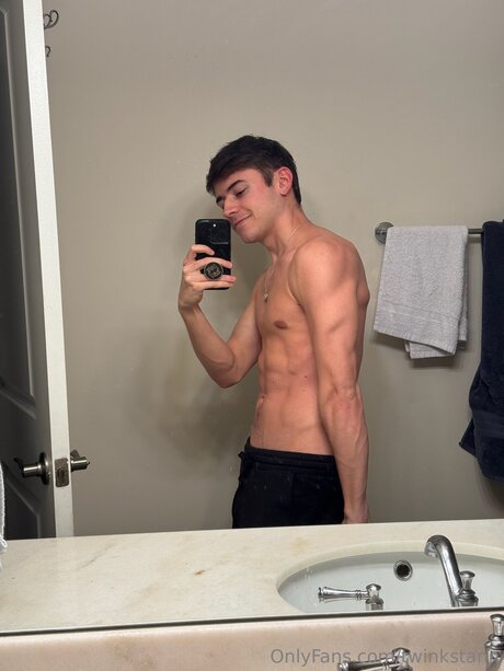 Photo nue de fuite OnlyFans de Twinkstann