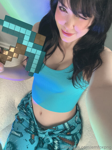 Photo nue de fuite OnlyFans de Emfoxpng