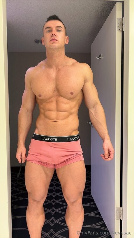 Photo nue de fuite OnlyFans de Nevesac1