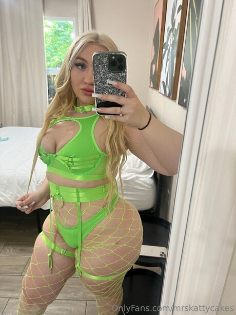 Mrskattycakes