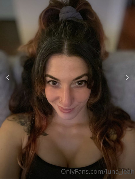 Photo nue de fuite OnlyFans de Luna Leah