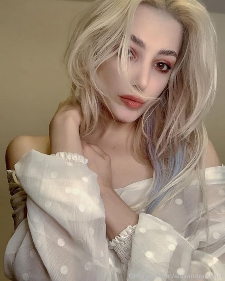 Photo nue de fuite OnlyFans de Sasha