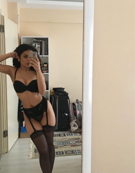 Photo nue de fuite OnlyFans de Zelata