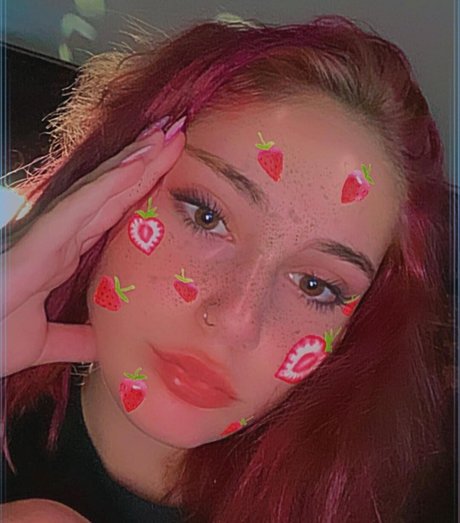 Photo nue de fuite OnlyFans de Gothicbratgf