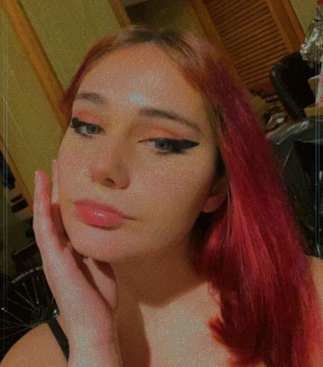 Gothicbratgf