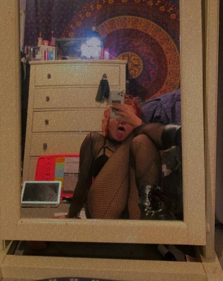 Photo nue de fuite OnlyFans de Gothicbratgf