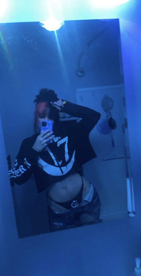 Photo nue de fuite OnlyFans de Lil Filth