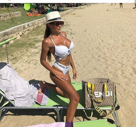 Photo nue de fuite OnlyFans de Kristina Penava