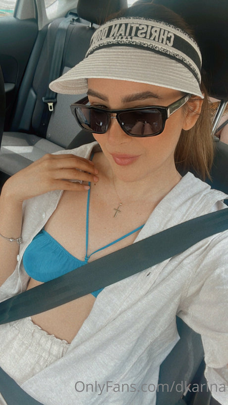 Photo nue de fuite OnlyFans de Mia Karina