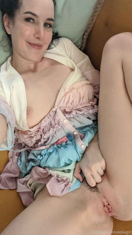 Photo nue de fuite OnlyFans de Aellagirl