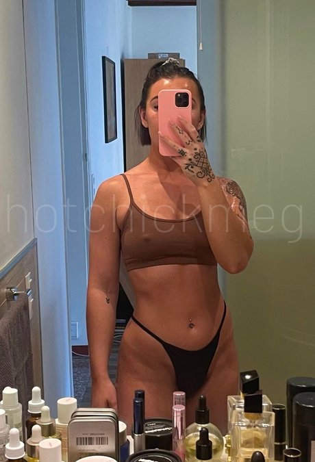 Photo nue de fuite OnlyFans de Hotchickmeg