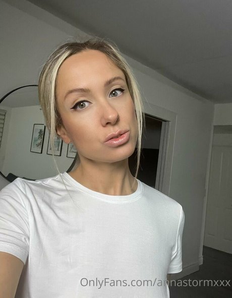 Photo nue de fuite OnlyFans de Annastormxxx