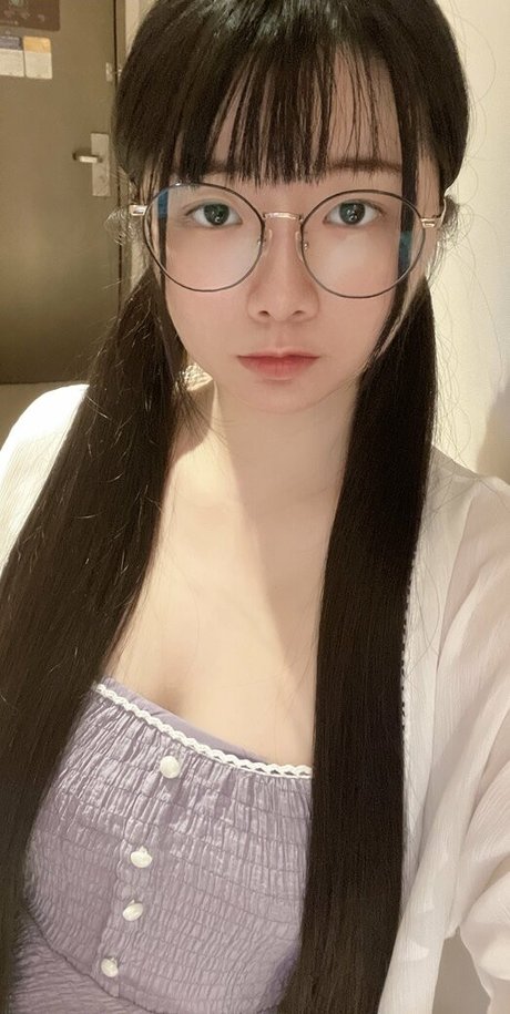 Photo nue de fuite OnlyFans de Raku