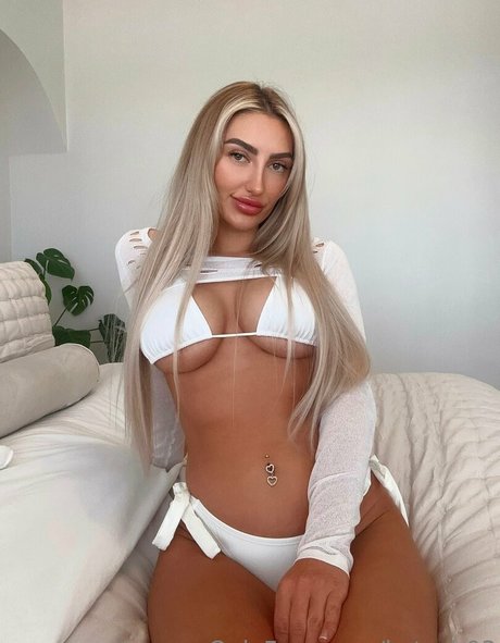 Photo nue de fuite OnlyFans de Katezb03