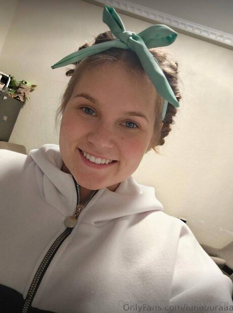 Thefoxyalice