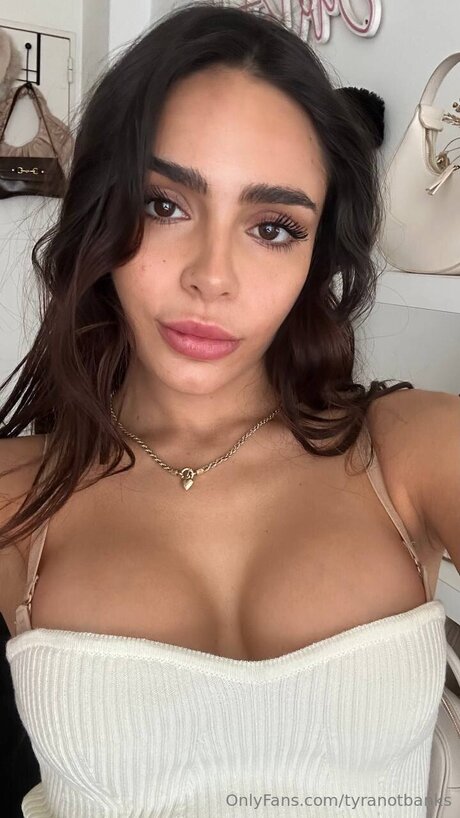Photo nue de fuite OnlyFans de Tyranotbanks