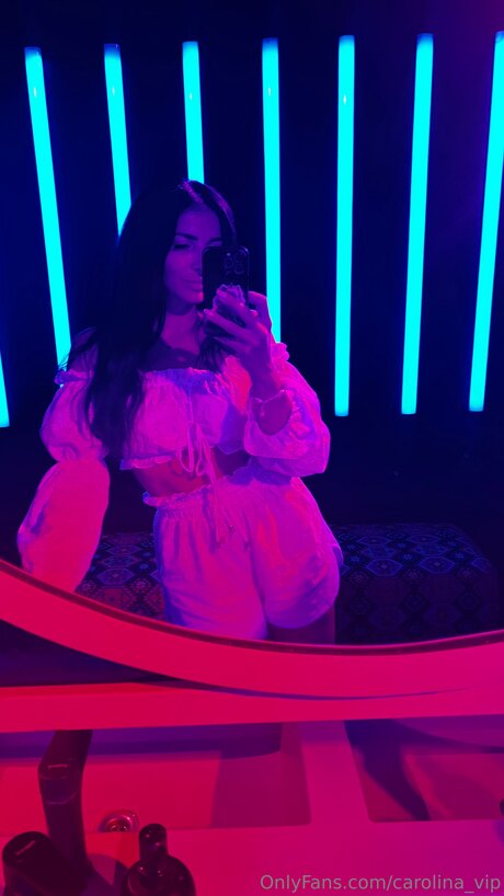 Photo nue de fuite OnlyFans de Carolinedeam