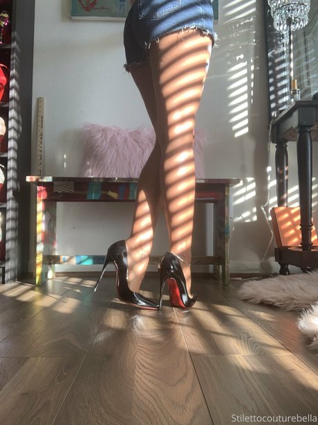 Photo nue de fuite OnlyFans de Stilettocouturebella