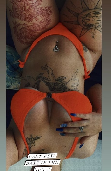 Photo nue de fuite OnlyFans de Zoeellerington