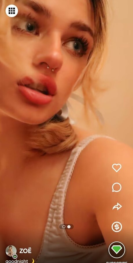 Photo nue de fuite OnlyFans de Zoe Christina