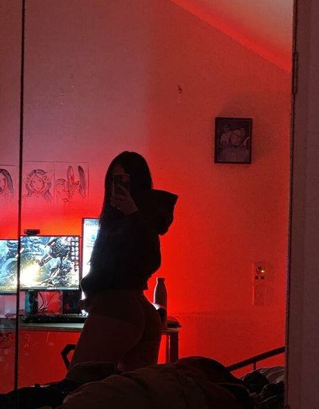 Photo nue de fuite OnlyFans de Estherng